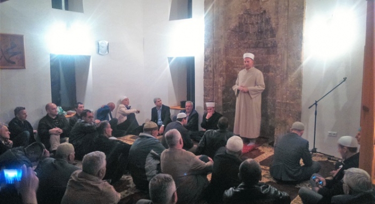 Rogatica: Zajednički iftar i prva teravija u džamiji u Lubardićima nakon 24 godine