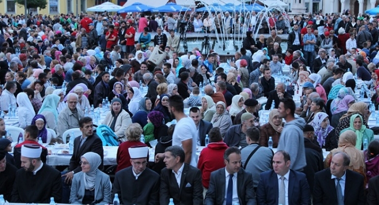 Medžlis IZ Tuzla u petak organizuje iftar na Trgu slobode