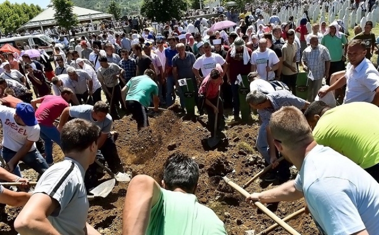 U Potočarima reekshumcija posmrtnih ostataka 65 žrtava radi kompletiranja tijela