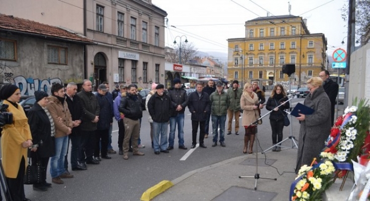 Obilježena godišnjica pogibije sedam civila u ulici Hamdije Kreševljakovića