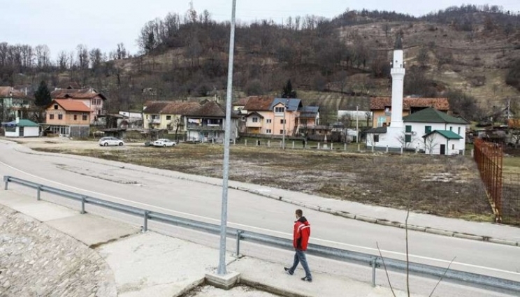 Priča o munari ponornici iz Jablaničkog jezera i mujezinu koji ju je branio