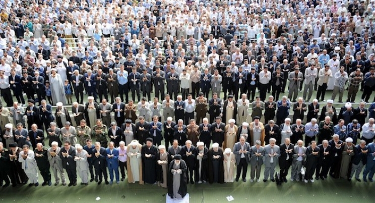 Ambasador Heidari: Na Teheranskoj musali višemilionski džemat za Bajram namaz