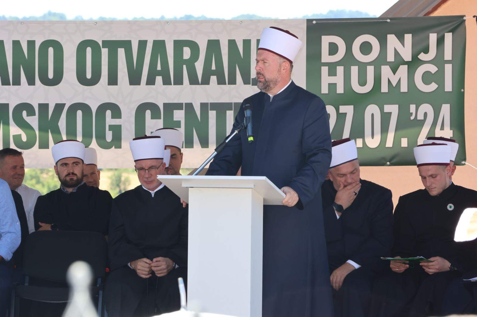 Otvorenje Humci (3).jpg - Čelić: Svečano otvoren Islamski centar i džamija u džematu Donji Humci