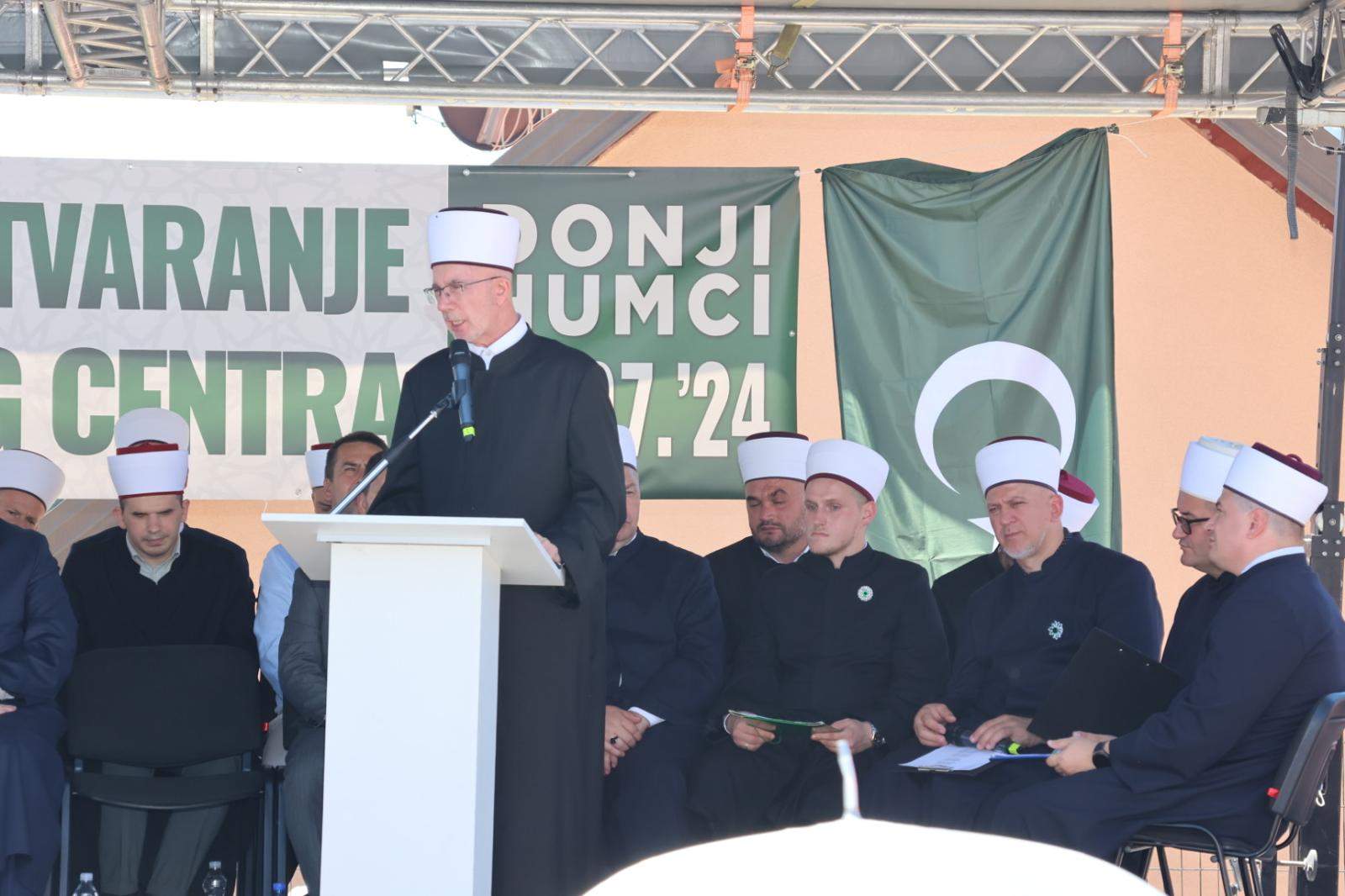 Otvorenje Humci (6).jpg - Čelić: Svečano otvoren Islamski centar i džamija u džematu Donji Humci