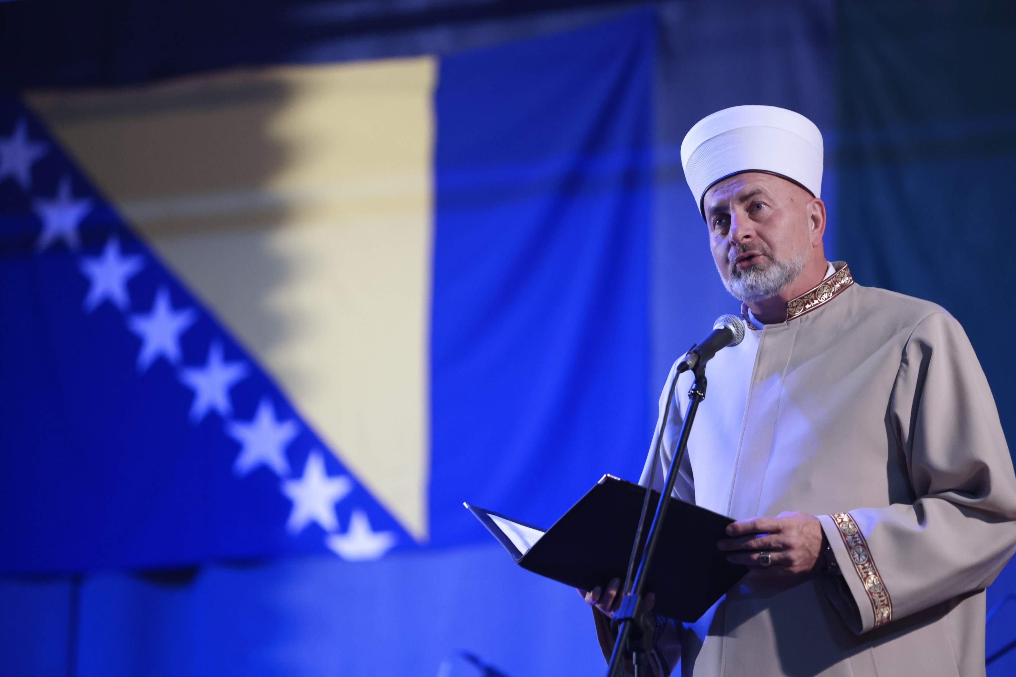 Muftija Pitić.jpg - Goražde: Muftiji Nedžadu Grabusu i Rijadu Raščiću uručena povelja Turhan Emin-beg 