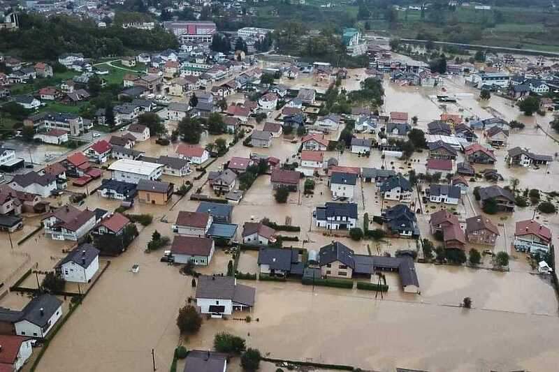 Kiseljak.info.jpg - Kiseljak u potpunosti pod vodom, upućen apel stanovništvu