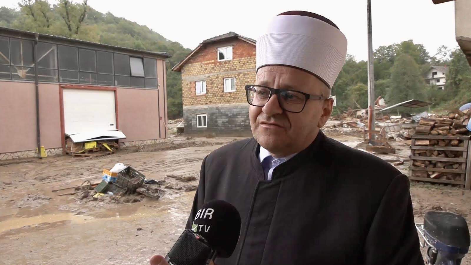 Reisul-ulema - posjeta2.jpeg - Reisul-ulema poručio: Trenutno su u fokusu ljudi kojima trebamo pomoći