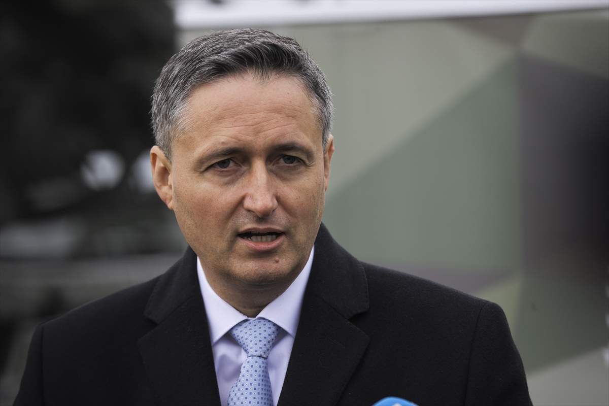 Denis Bećirović