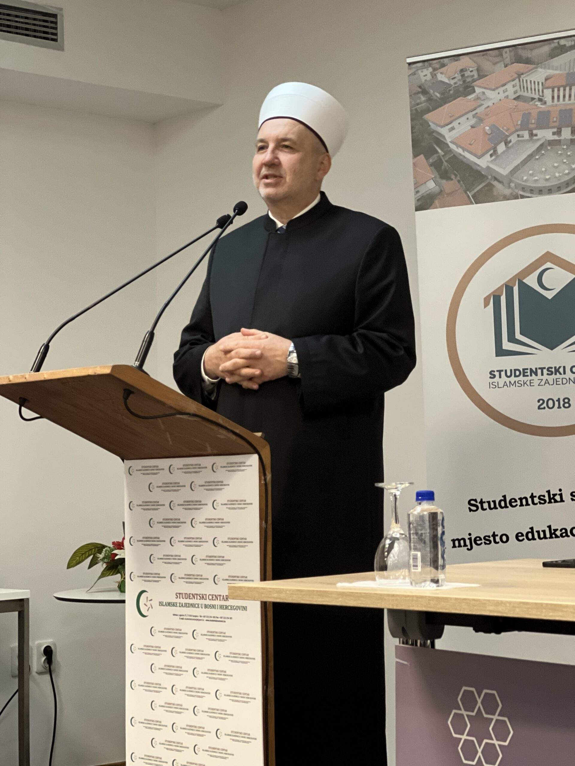 IMG_4869-scaled.jpeg - Muftija sarajevski na seminaru za imame: Uvijek budite savjesni i odgovorni u svom poslu