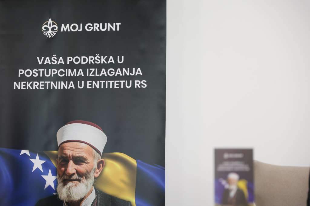 l_a6db79194d143671087bcc5ab7723908.jpeg - Predstavljen projekat “Moj grunt” u Srebrenici: Podrška pravima i imovini povratnika