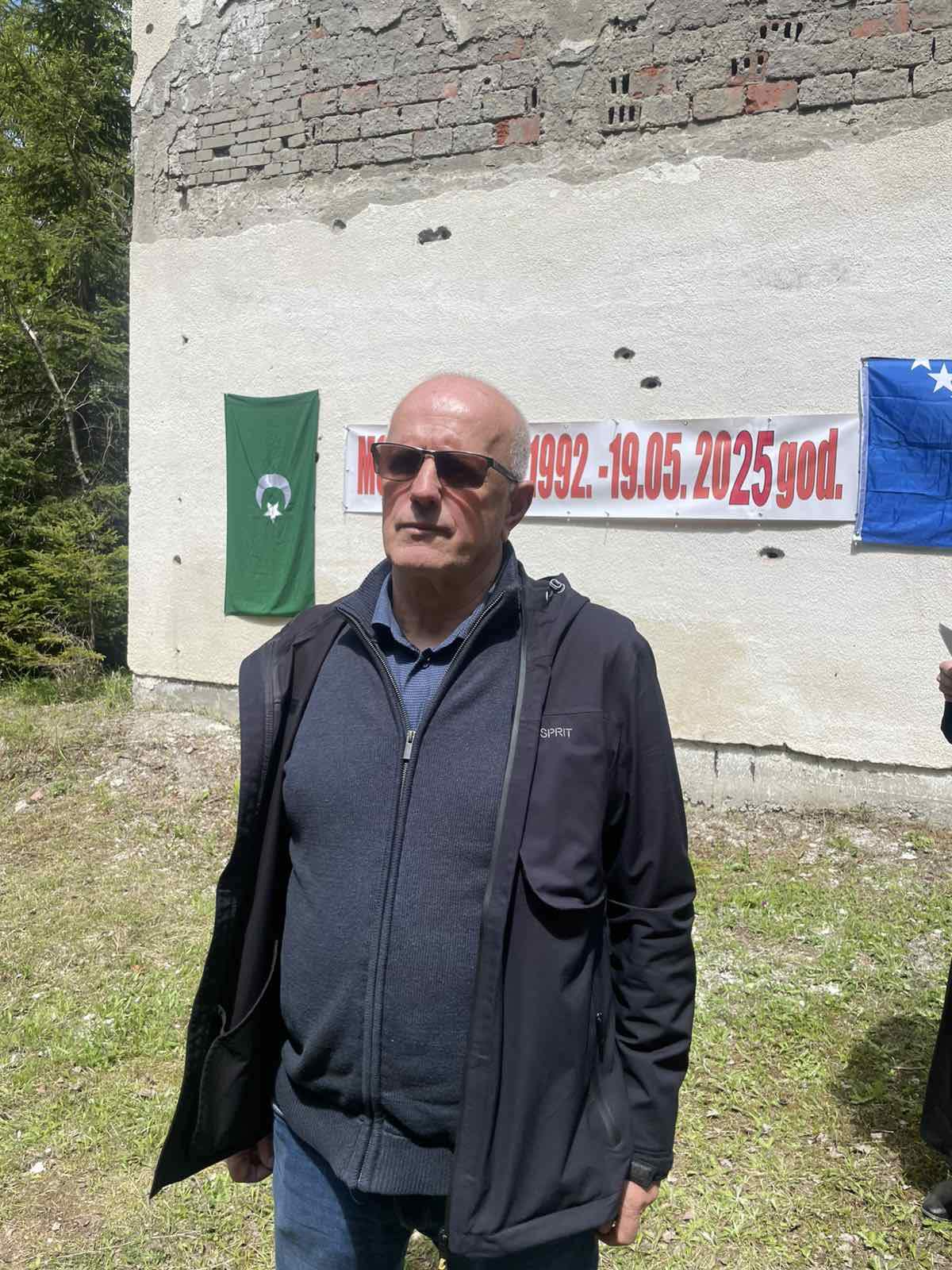 sulejman_homoras.jpg - Obilježena 33. godišnjica zločina u lovačkom domu Mostina