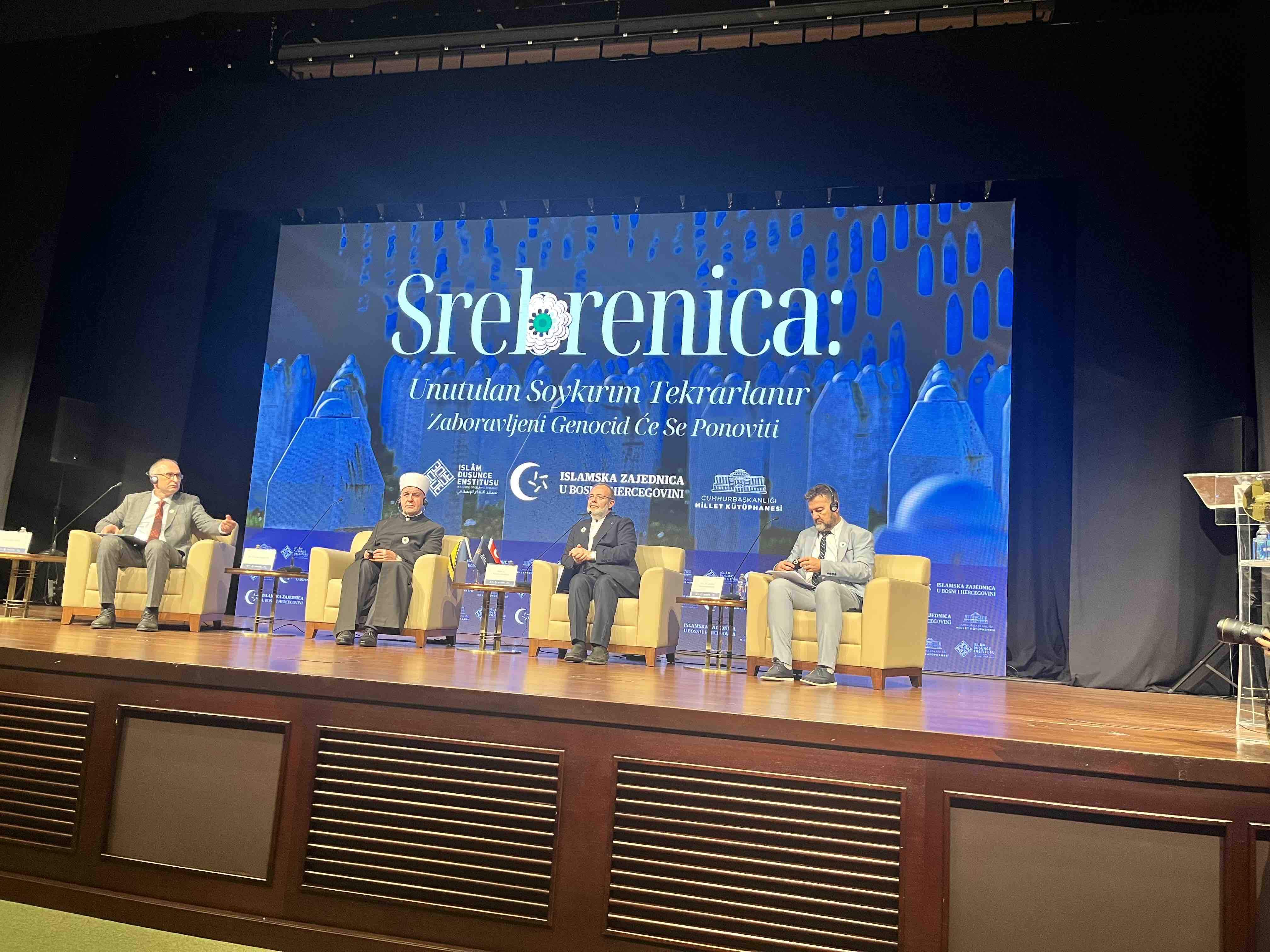 2.jpg - Ankara: Otvoren panel i izložba