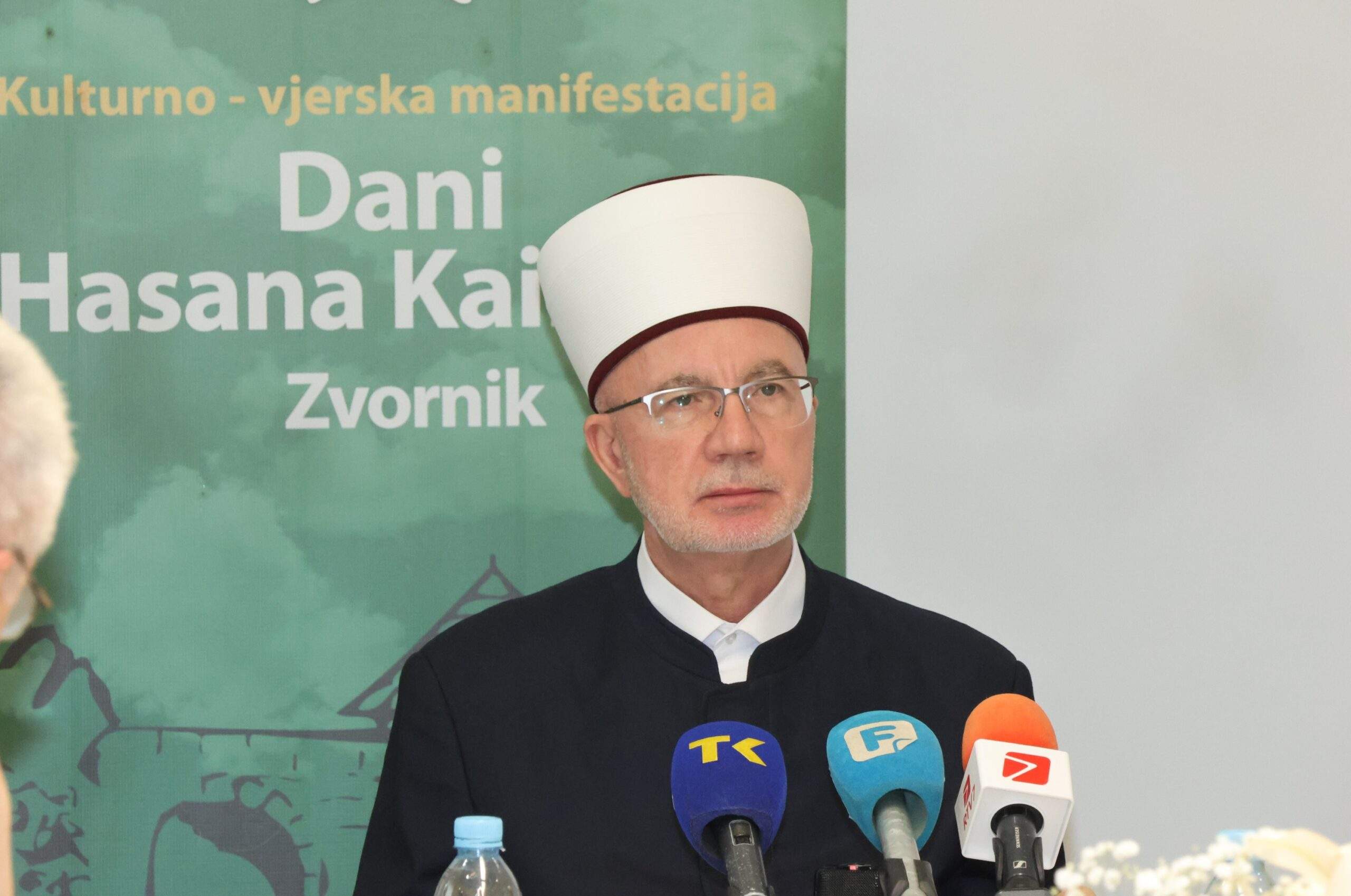 dani_kaimije_2.jpg - Počeli 22. Dani Hasana Kaimije: Povelja za životno djelo posthumno Hadžemu Hajdareviću
