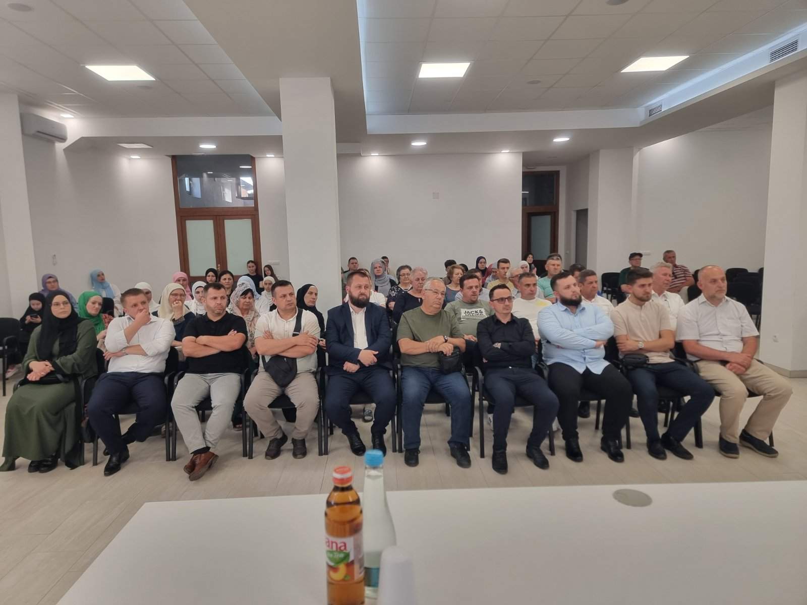 viber_slika_2025-06-15_11-09-59-471.jpg - Odžak: Održan kolokvij “Genocid nad Bošnjacima u sigurnoj zoni UN-a Sebrenica – uzroci i posljedice”