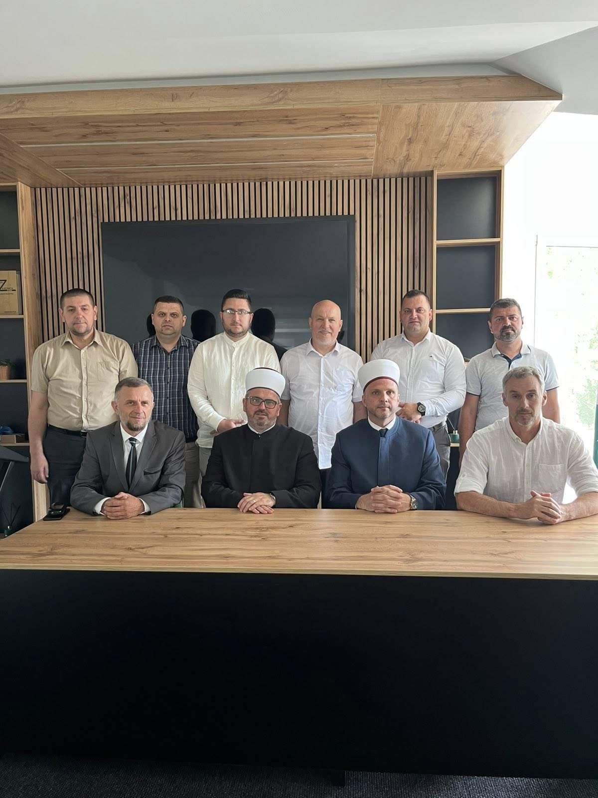 Predsjednik Udruženja ilmijje Nijaz-ef. Duzan posjetio Medžlis Maglaj - Predsjednik Udruženja ilmijje Nijaz-ef. Duzan posjetio Medžlis Maglaj