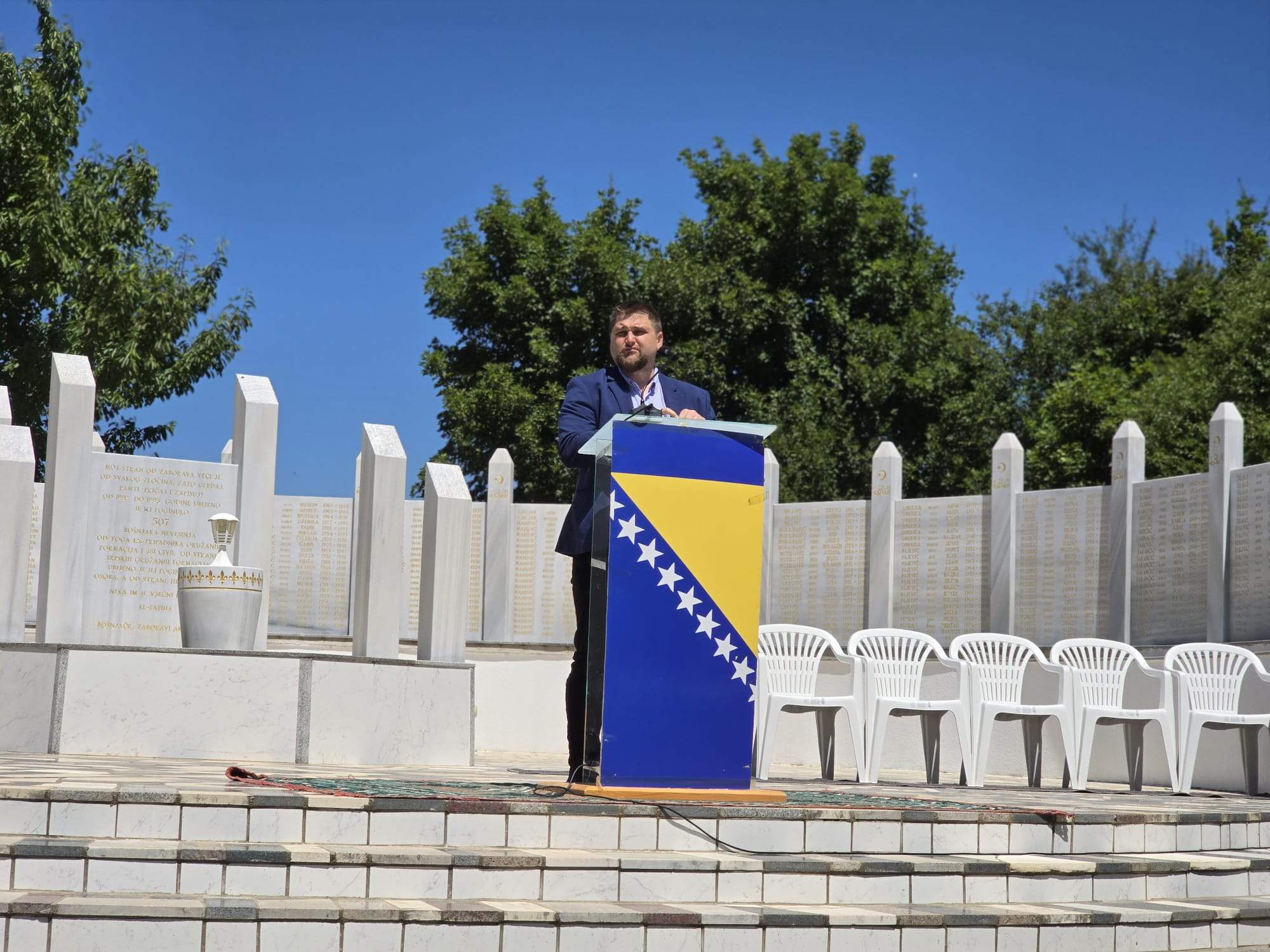 Hikmet.jpg - U Kljunima kod Nevesinja obilježena 33. godišnjica zločina počinjenog nad Bošnjacima ovoga kraja