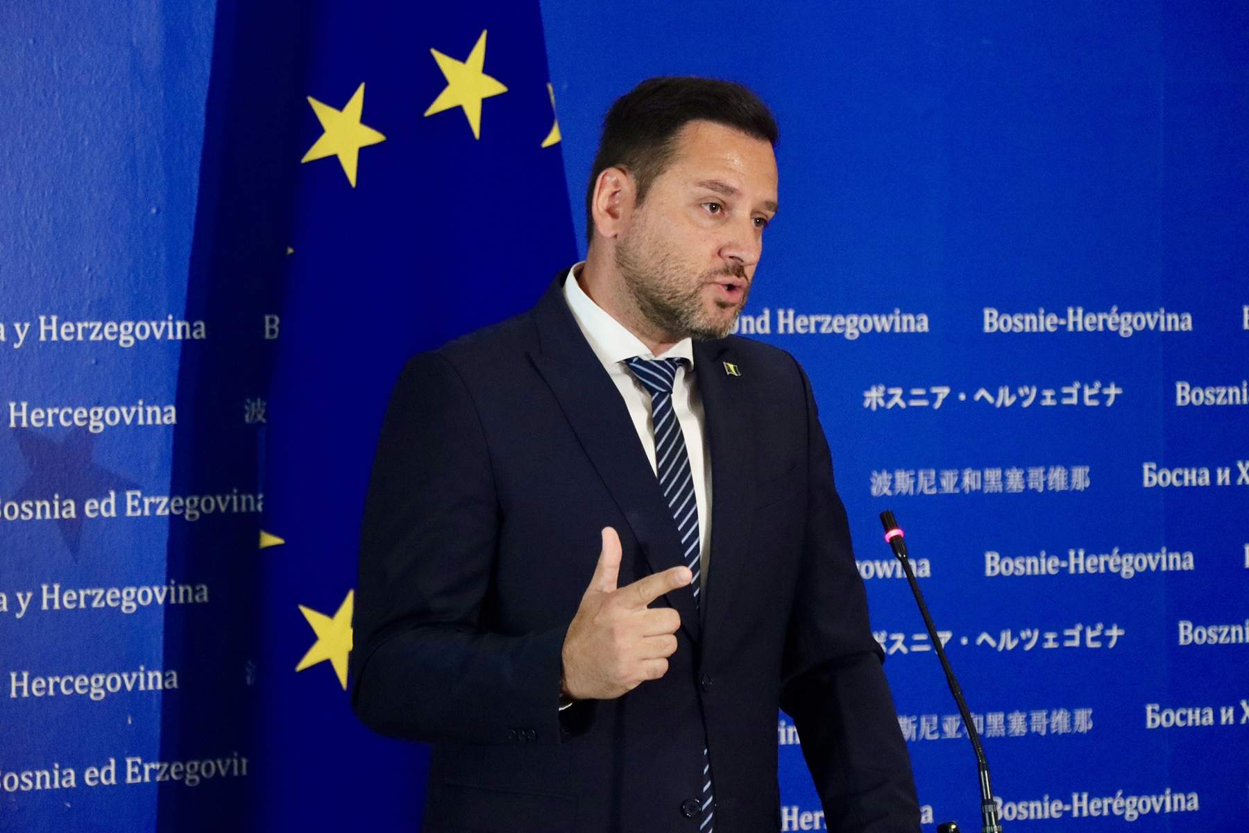 Badnjevic.jpg - Od danas moguće potpisati dokumente putem mobitela, pogledajte kako