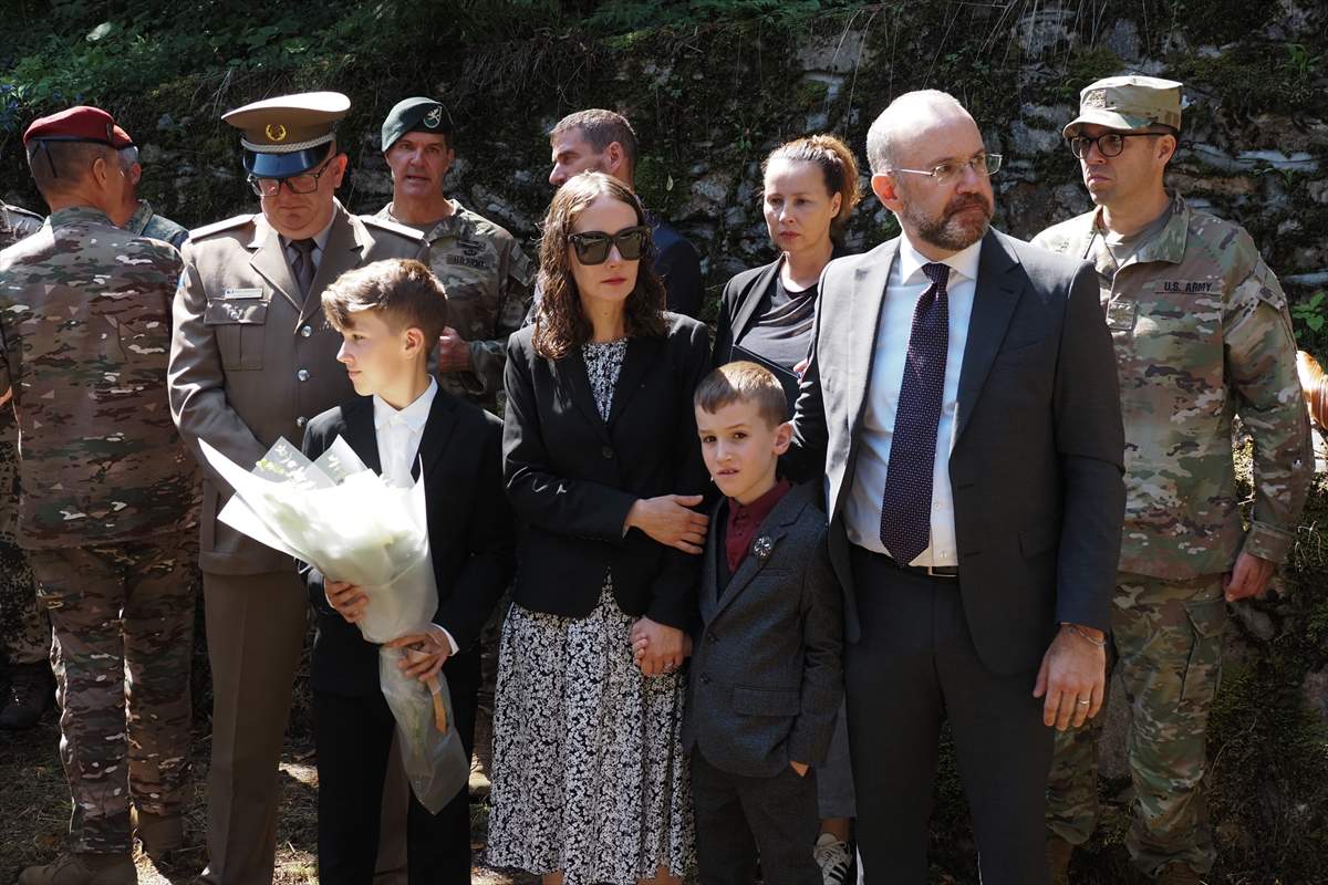 Obilježena 30. godišnjica pogibije američkih diplomata i francuskog vojnika na Igmanu (Foto: AA)