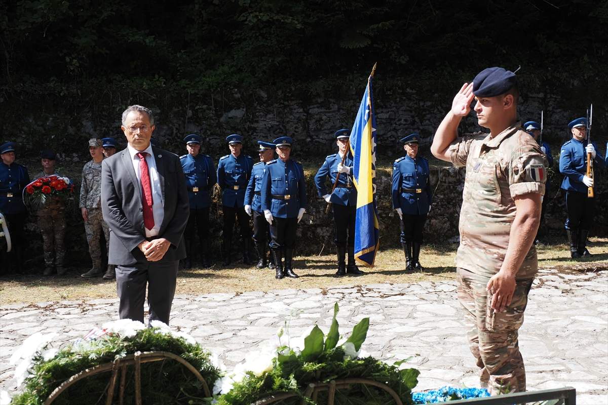 Obilježena 30. godišnjica pogibije američkih diplomata i francuskog vojnika na Igmanu (Foto: AA)