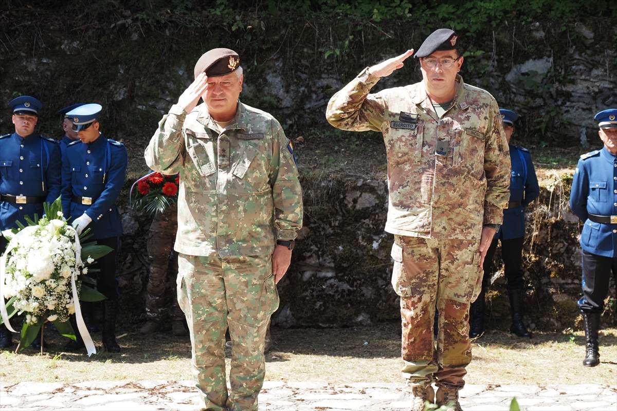 Obilježena 30. godišnjica pogibije američkih diplomata i francuskog vojnika na Igmanu (Foto: AA)