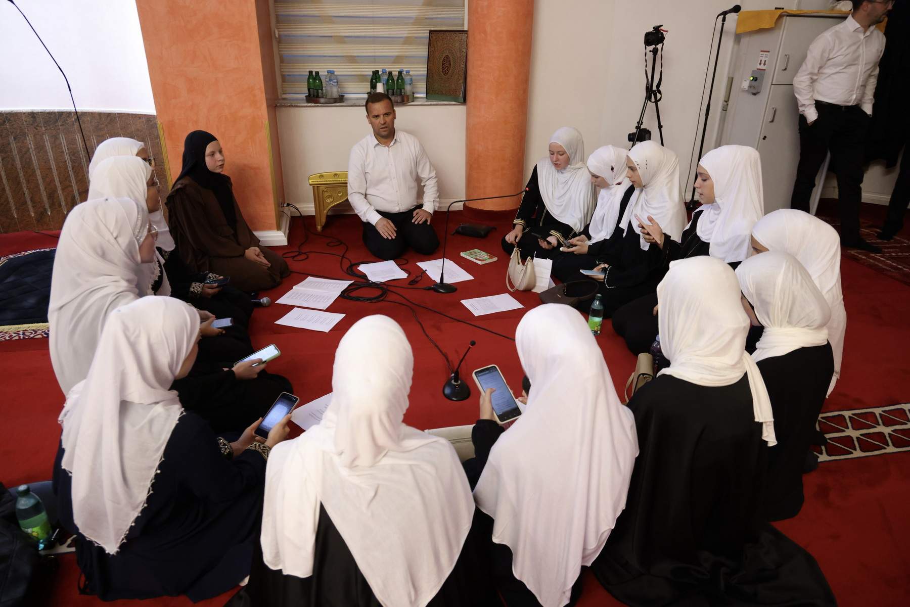 Foto: Amel Emrić/Preporod.info - Mektepski mevludski program u Zenici: I najmlađima pripada mevlud