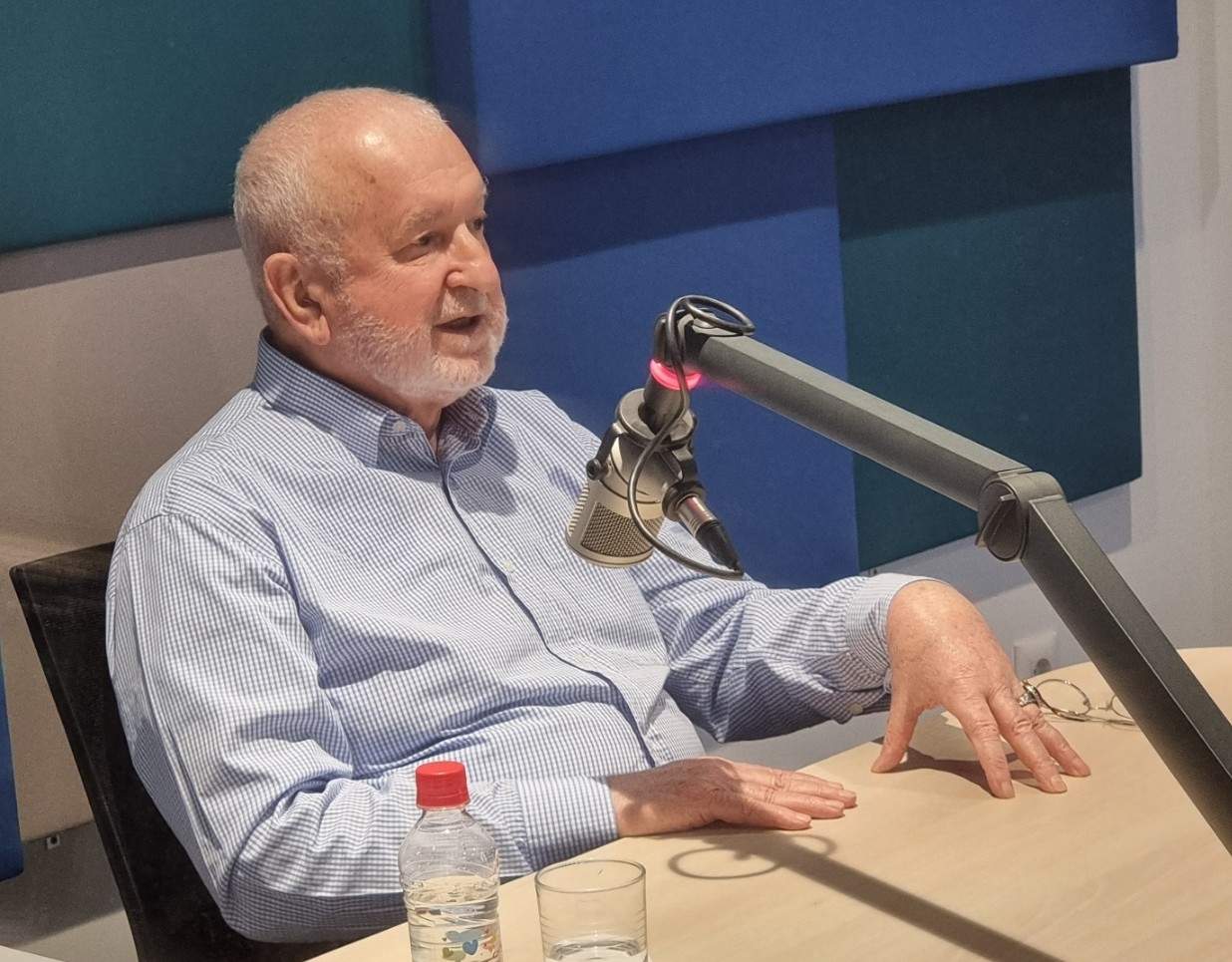 viber_image_2025-10-02_17-04-07-221.jpg - Dr. Cerić za Radio BIR: Vrijeme u kojem sam djelovao je tražilo aktivno uključivanje u društvene procese