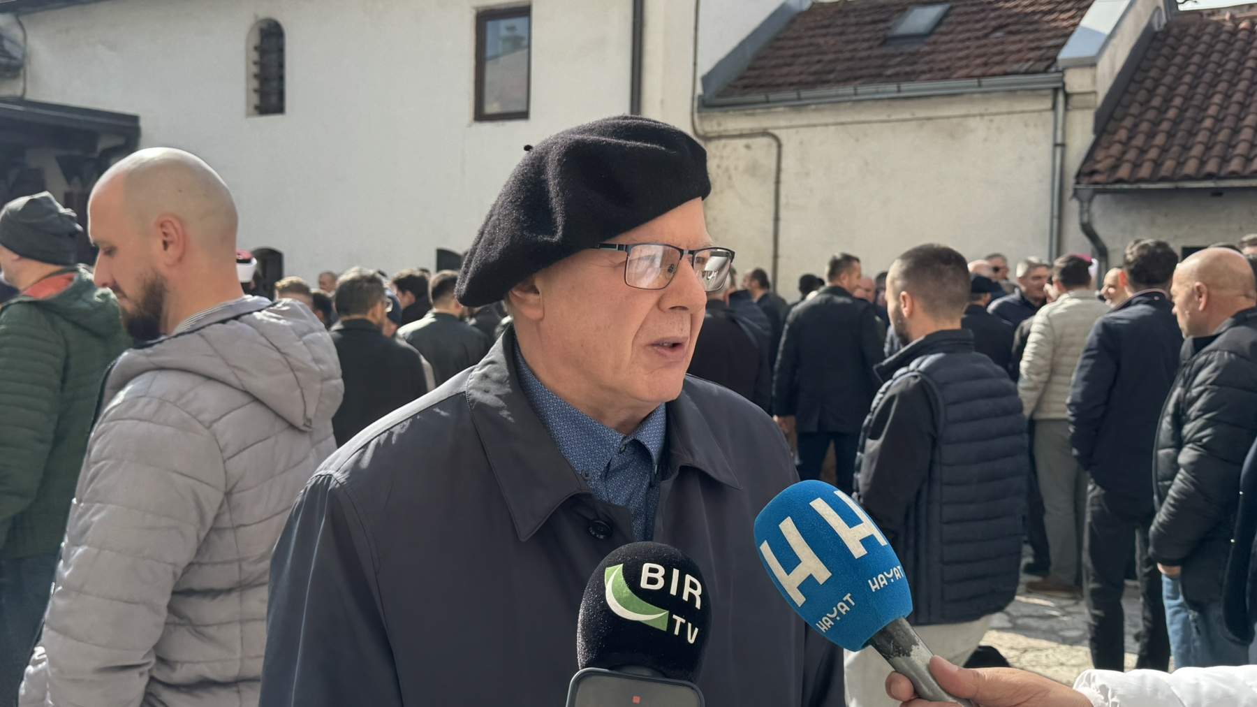 karic.jpg - Klanjana dženaza-namaz i obavljen ukop rahmetli profesora Jusufa Ramića: Njegove riječi i djela ostaju kao putokaz generacijama koje dolaze