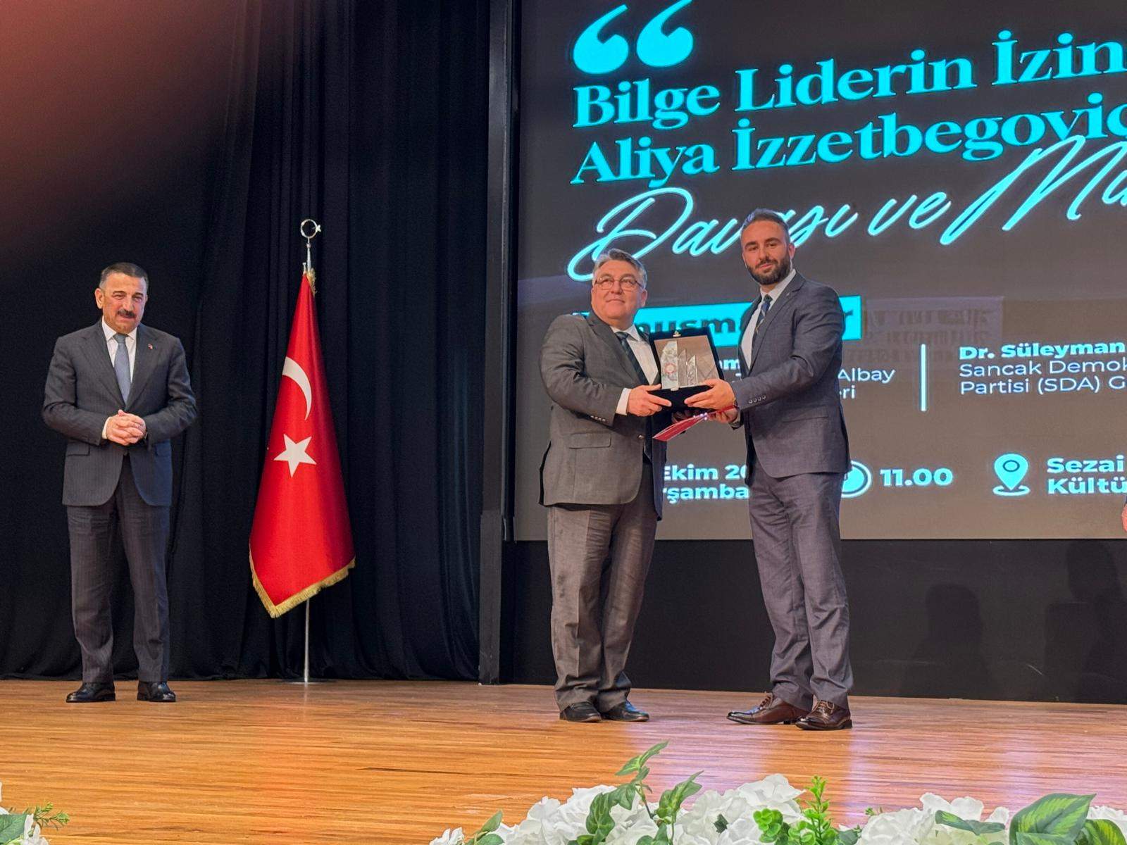 1760531234115.jpg - Konferencija “Na tragu mudrog lidera: Život, misija i naslijeđe Alije Izetbegovića u Zonguldaku
