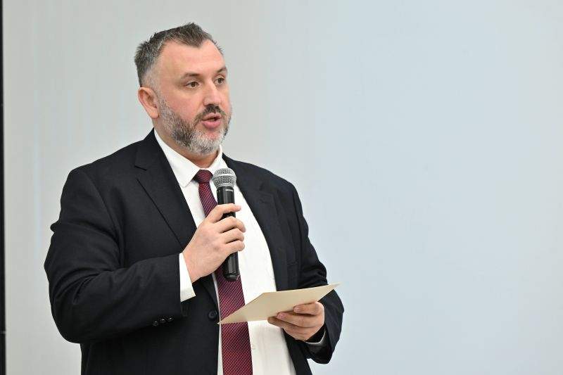 AI5_9592.jpg - MKC Ljubljana: Održana druga javna rasprava o prilagođavanju školskih jelovnika za djecu koja ne jedu svinjetinu