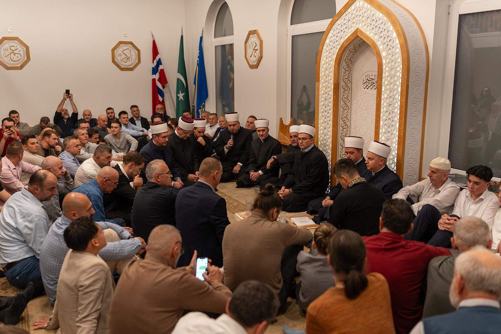 IMG-20251026-WA0043.jpg - IZB u Norveškoj: Svečano otvorena džamija i Bosanski kulturni centar u Stavangeru