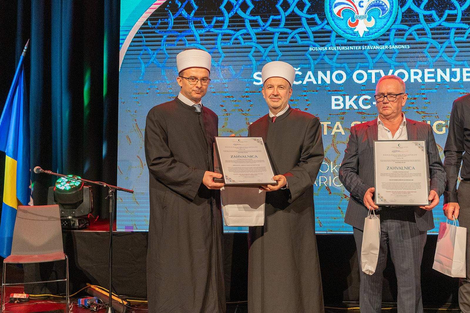 IMG-20251026-WA0036.jpg - IZB u Norveškoj: Svečano otvorena džamija i Bosanski kulturni centar u Stavangeru