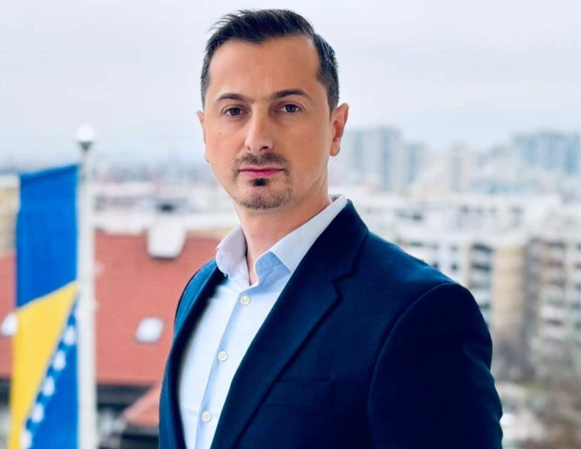 083d62006d584028740c74953bce3488_XL.jpg - Populizam i realpolitika