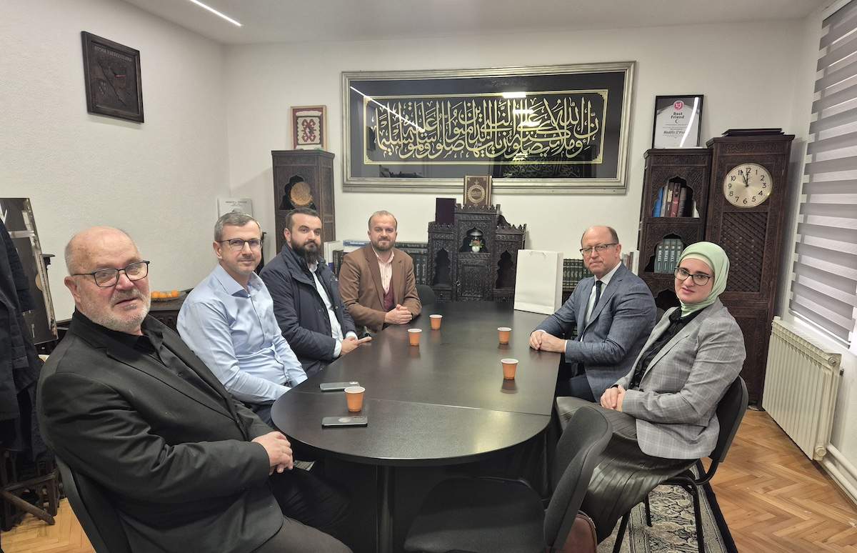 20251105_104142.jpg - Delegacija Studentskog centra IZ u BiH posjetila Medžlis Islamske zajednice Visoko