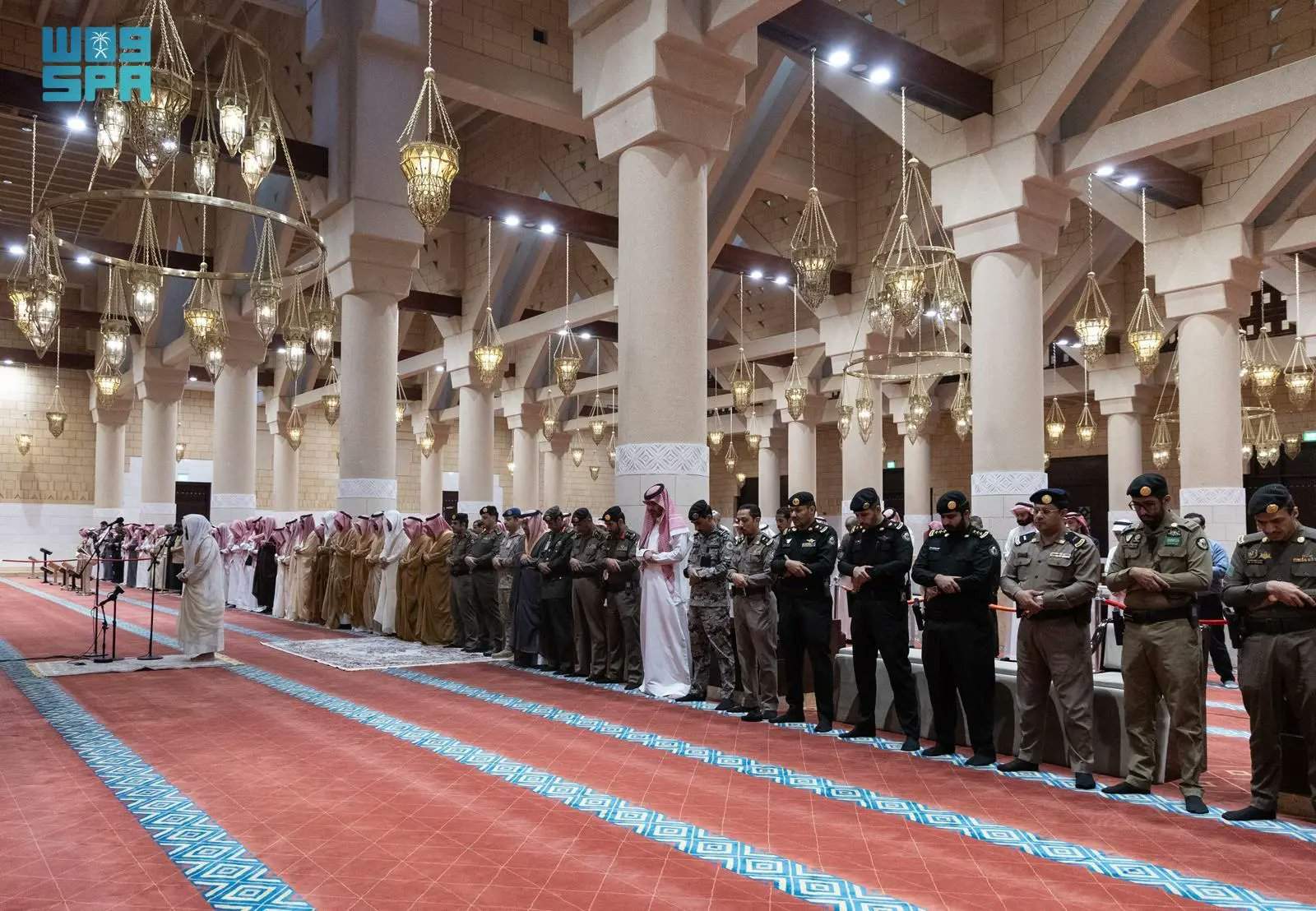 G5nQ2rwWUAA2-Cl.jpg - Širom Saudisjke Arabije i Katara proučena dova za kišu