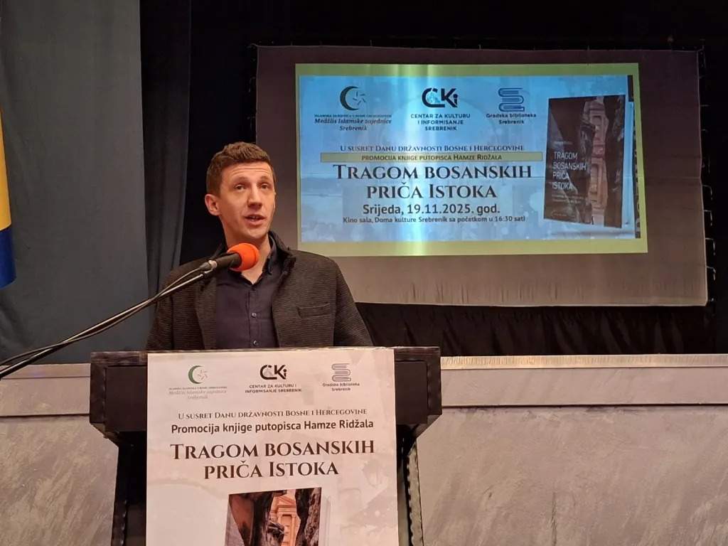 Foto: Medžlis Srebrenik - Srebrenik: Promocija knjige 