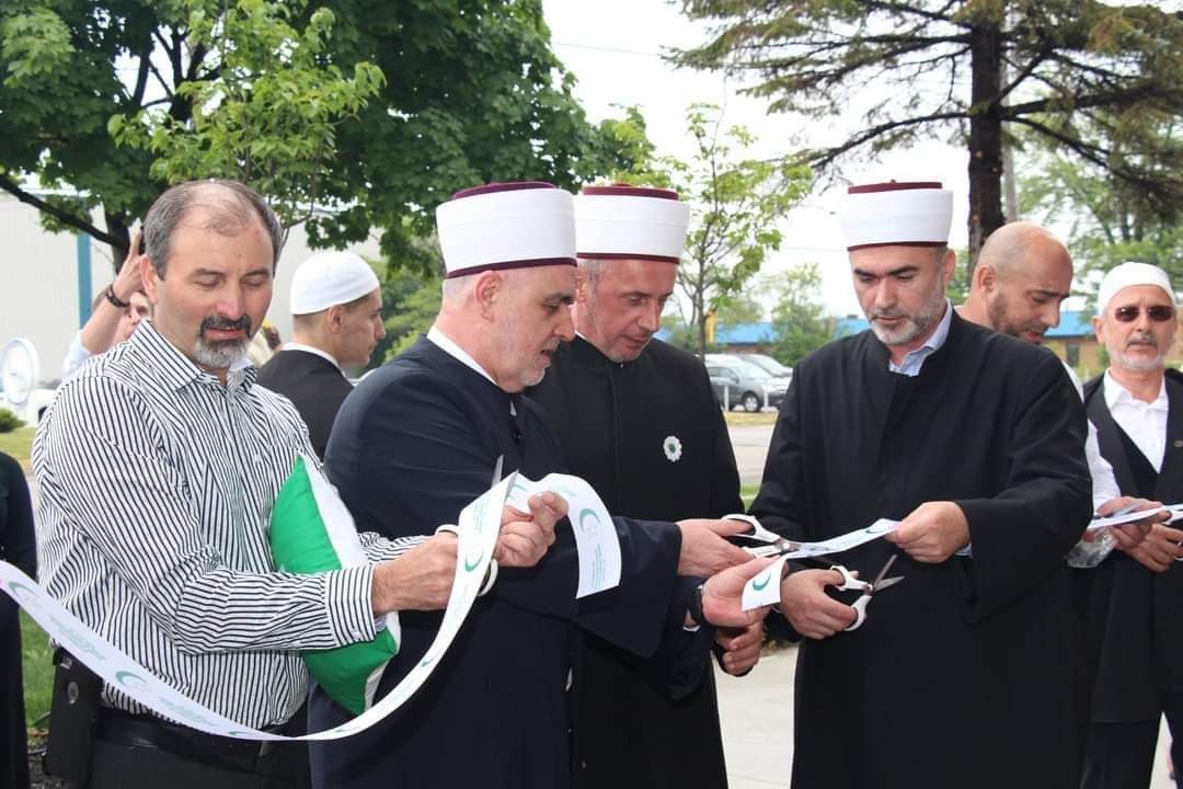 00.jpg - Ismail-ef. Fetić - 28 godina misije, vizije i službe u Bošnjačkom islamskom centru Hamilton