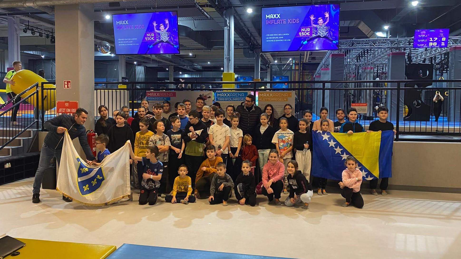 dzemat-hidaje-obiljezen-dan-drzavnosti77590.jpg - Dan državnosti u džematima izvan BiH: Prostor gdje se ljubav prema domovini gradi tiho, ali duboko