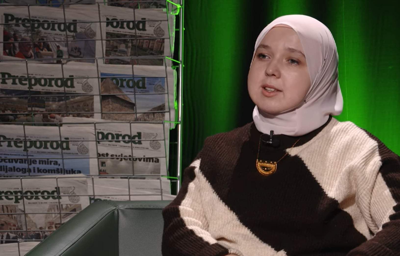 096d6080-42f7-41e3-ab93-a2bc658c84d4.jpg - Muslimanka na sudu