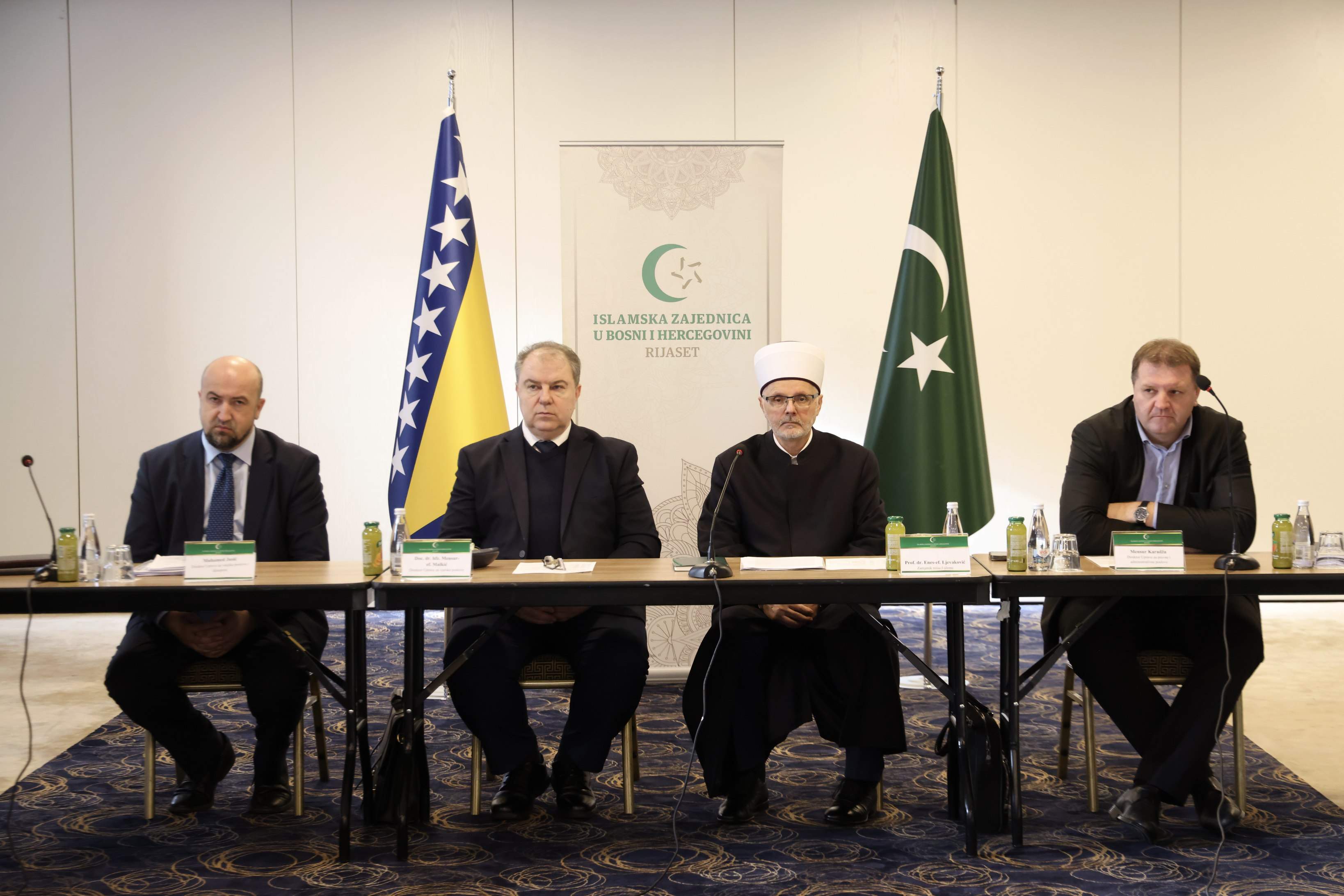 Foto: Amel Emrić/Preporod.info - Rijaset Islamske zajednice u BiH: Sastanak s predstavnicima krovnih organizacija u dijaspori