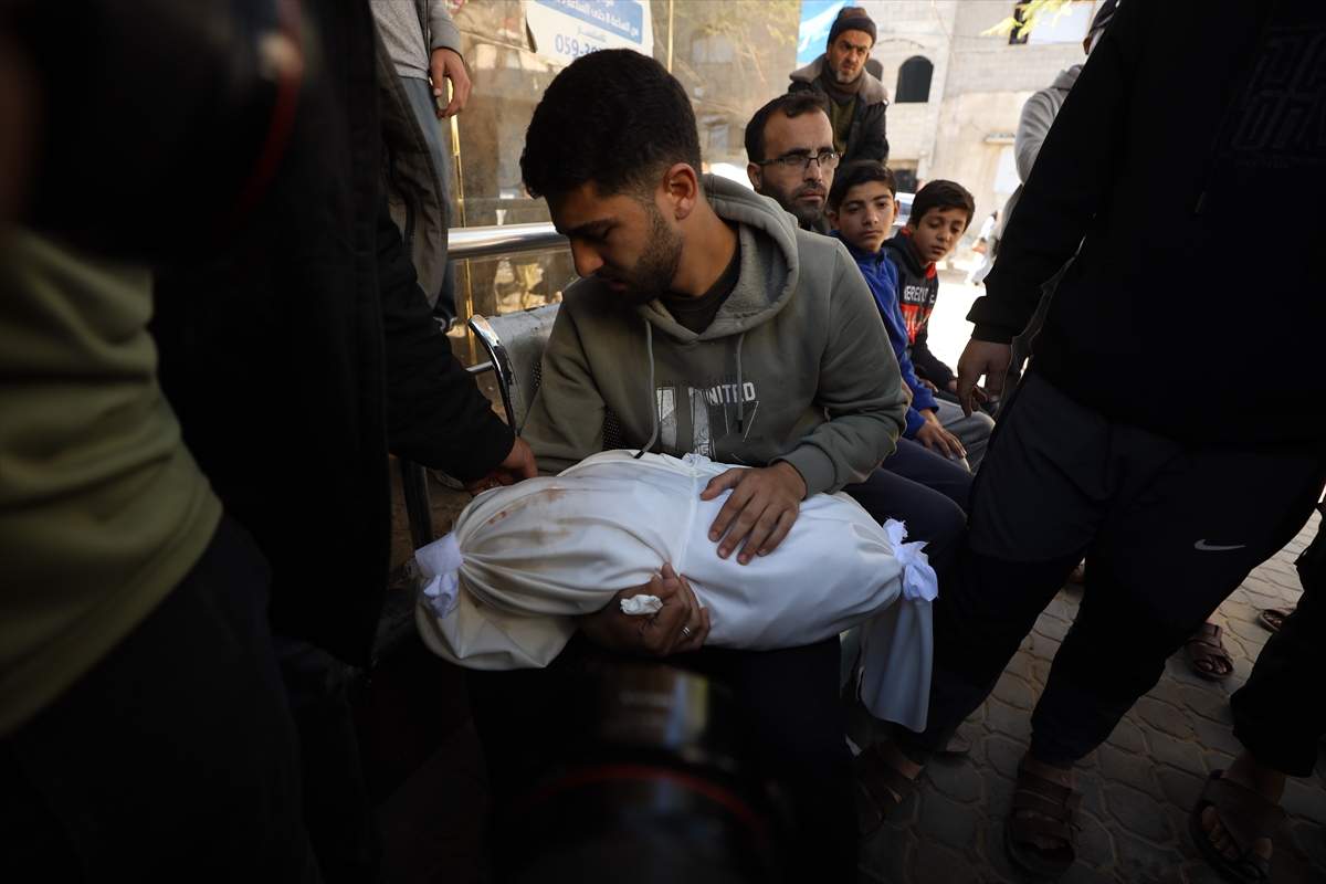 AA-20251220-40031789-40031781-SESTERO_PALESTINACA_U_GAZI_UBIJENO_U_IZRAELSKOM_GRANATIRANJU_U_NOVOM_KRSENJU_PRIMIRJA.jpg -&nbsp; Izraelsko granatiranje Gaze nastavljeno uprkos sporazumu o prekidu vatre