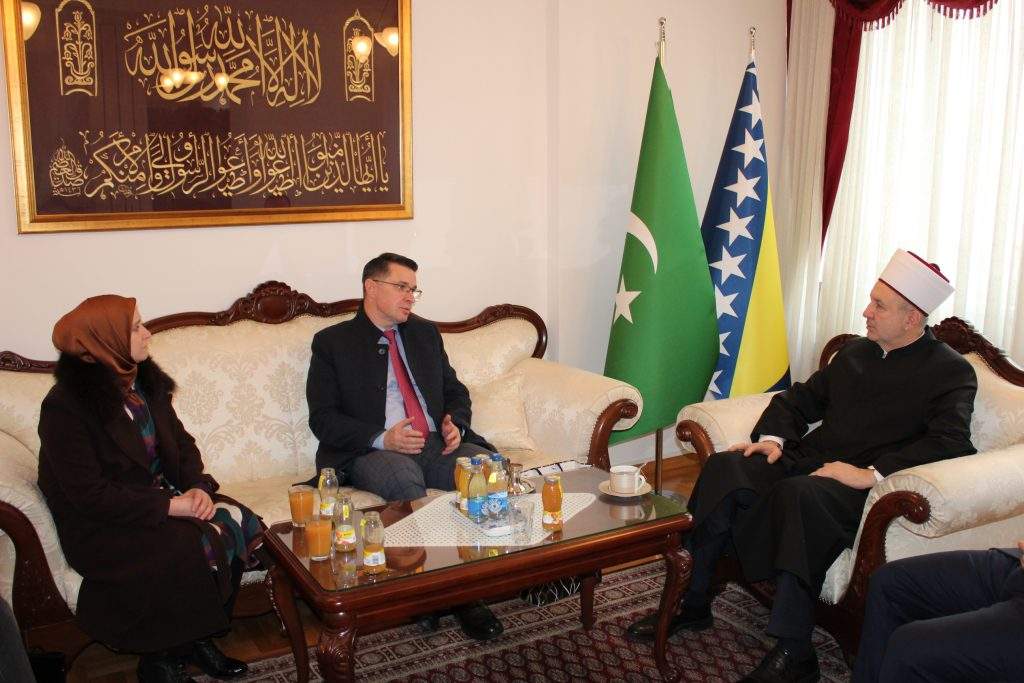 IMG_4350-1-1024x683.jpg - Porodica Aganhodžić posjetila muftiju sarajevskog Nedžada Grabusa