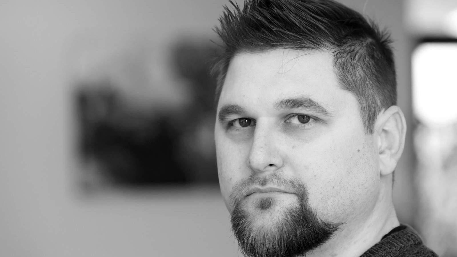 Hikmet.jpg - Kako je 9. januar prestao biti političko pitanje