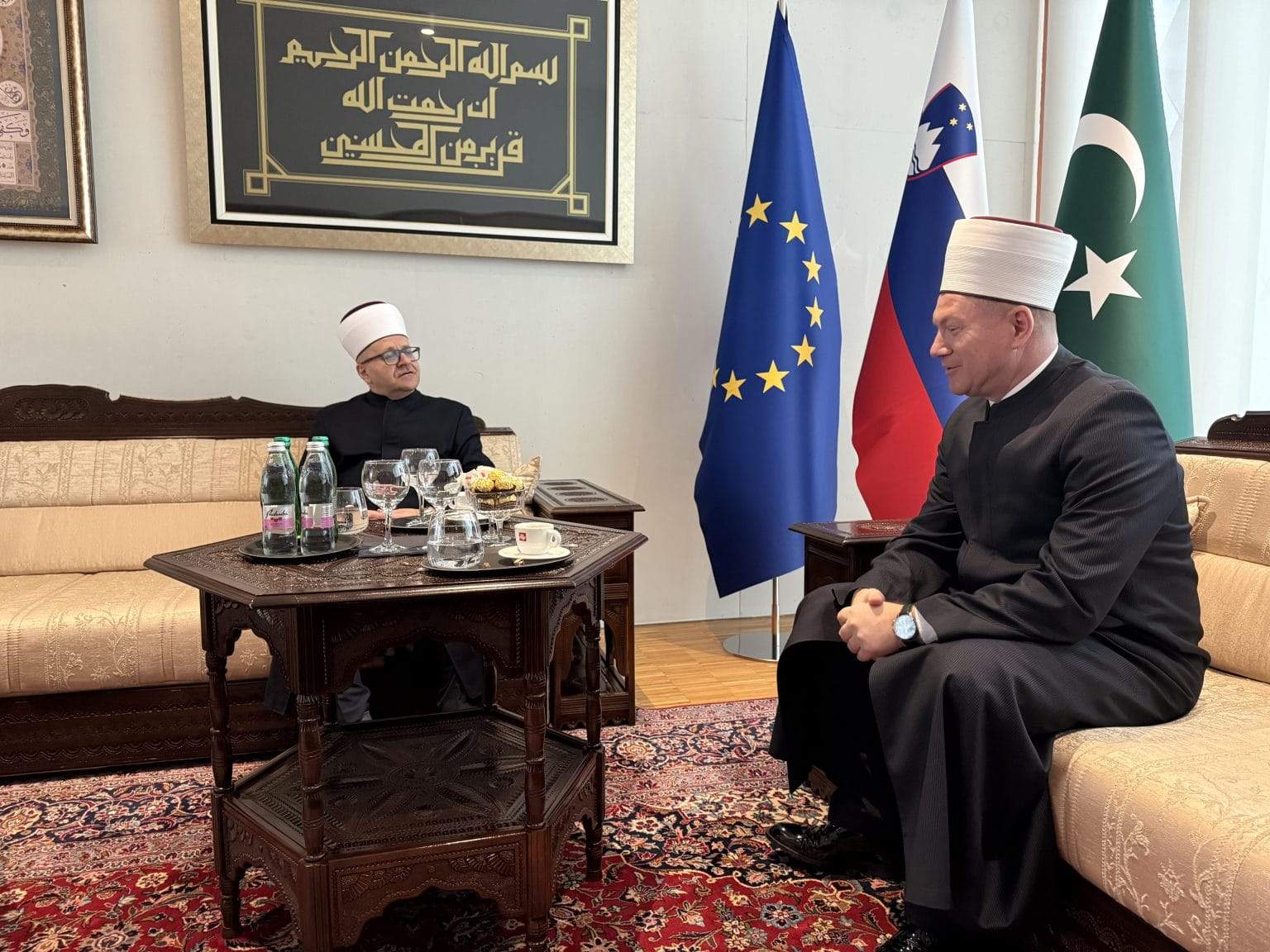 IMG_7157-1536x1152.jpeg - Muftija Dedović u Ljubljani: Islamska zajednica zahvaljujući vakufu stasava u snažnu i respektabilnu instituciju