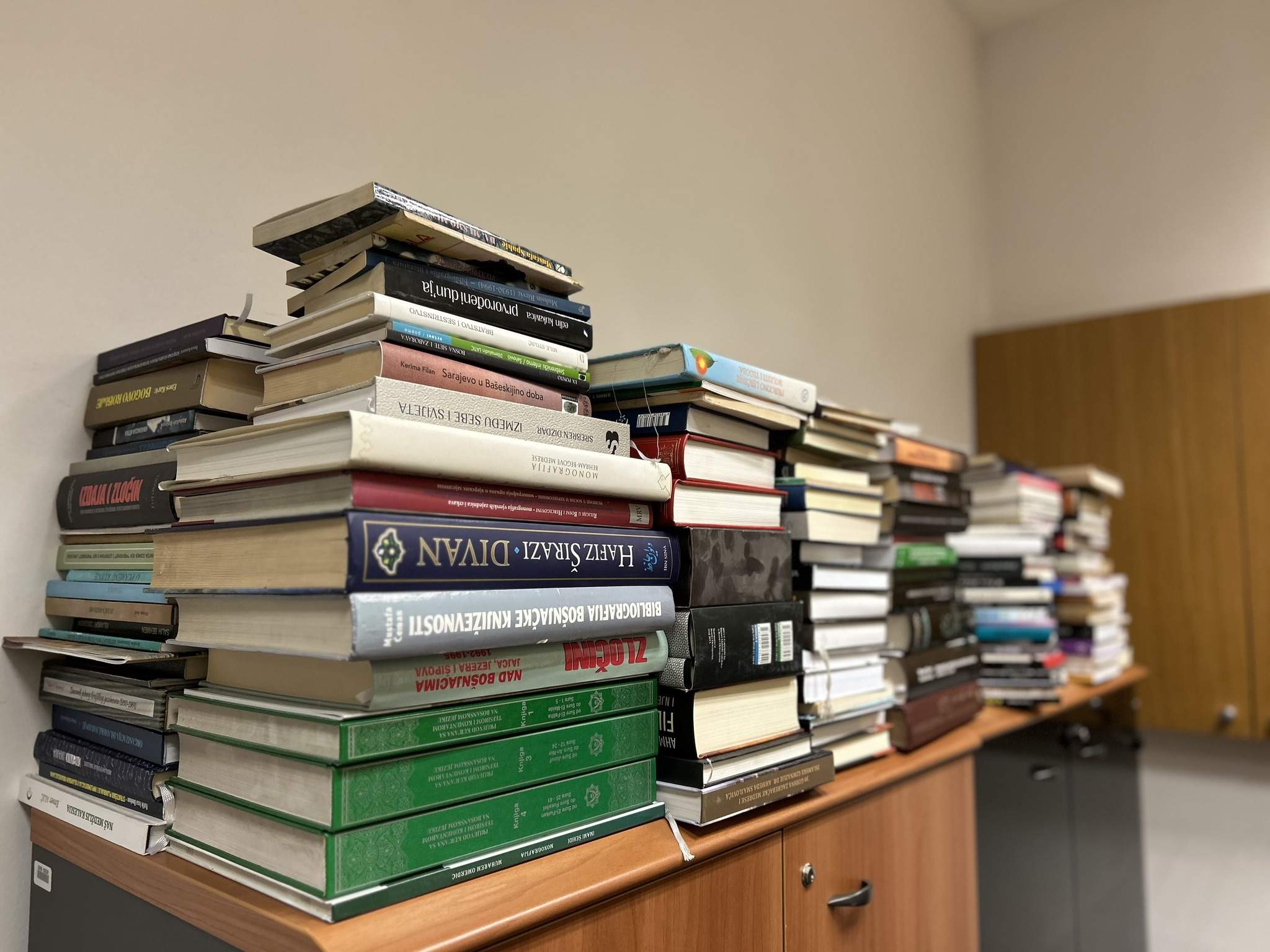 597838710_1255231353299991_8971616295409945766_n.jpg - Od privatne zbirke do javnog dobra: put knjige u Gazi Husrev-begovoj biblioteci