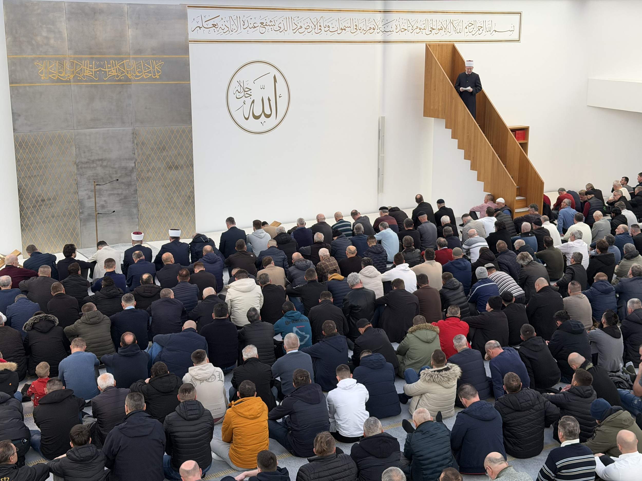 IMG_3555.jpeg - Povodom &scaron;este godi&scaron;njice od otvaranja Muslimanskog kulturnog centra Ljubljana, muftija Porić održao hutbu