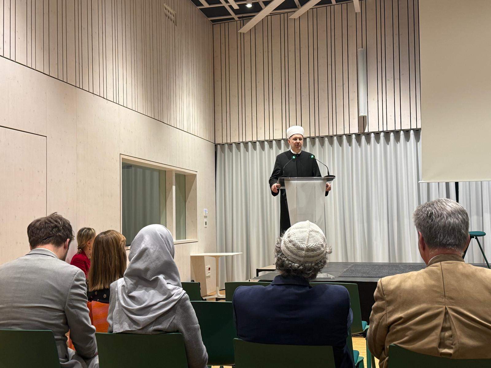 02.jpeg - Islamofobija dehumanizira muslimane: Zajednička borba protiv mržnje u Evropi