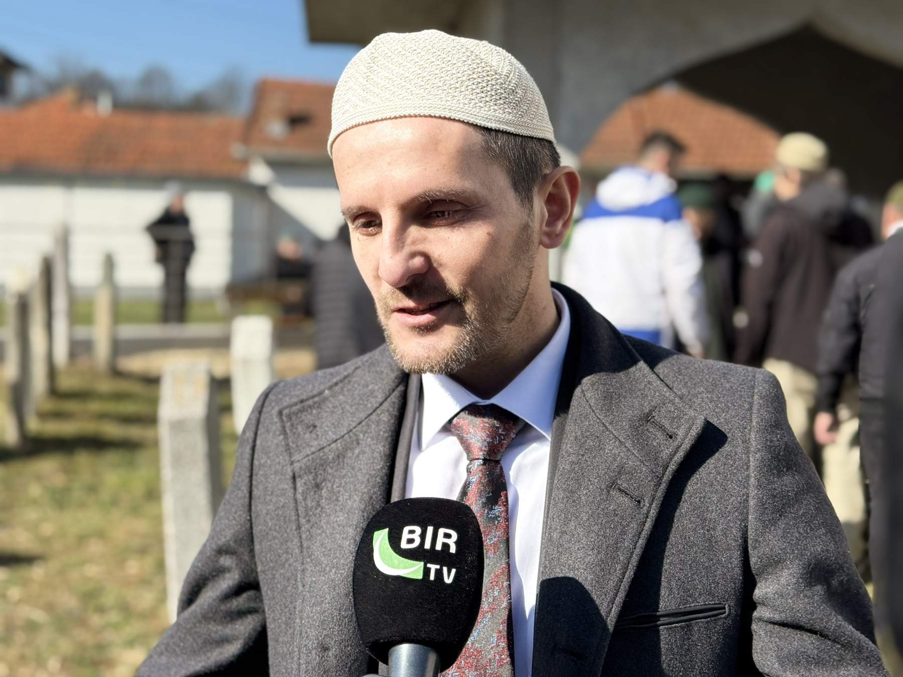 Foto: Amer Sikira/Preporod.info - Klanjana dženaza-namaz rahmetli &scaron;ejh hafizu Zilki Žolju: Čovjek koji je svoj život posvetio dini islamu