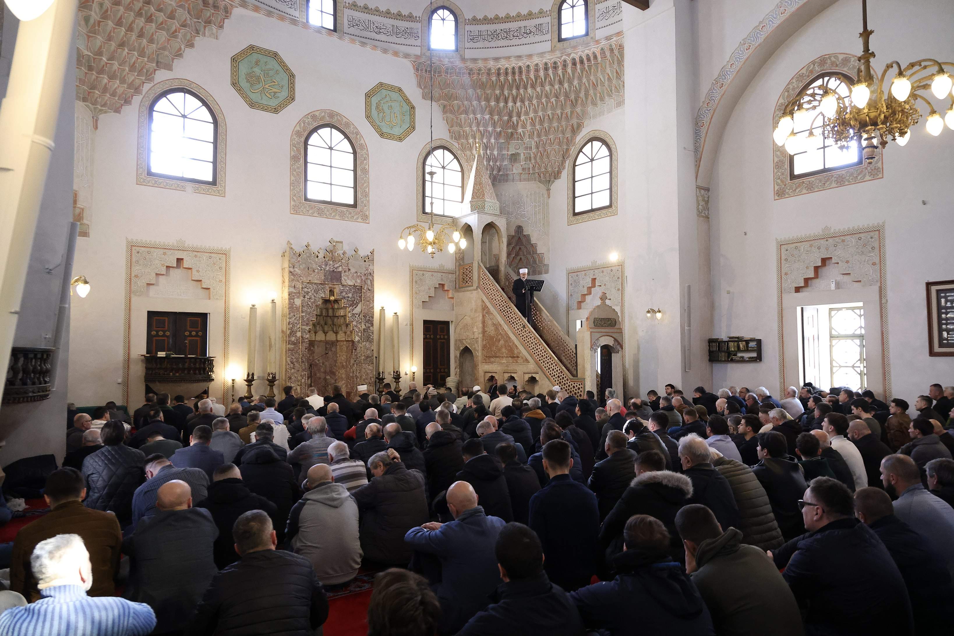 Džuma.jpg - Hutba zamjenika reisul-uleme o zekatu: Zekat je stroga obaveza, čisti imovinu i jača zajednicu