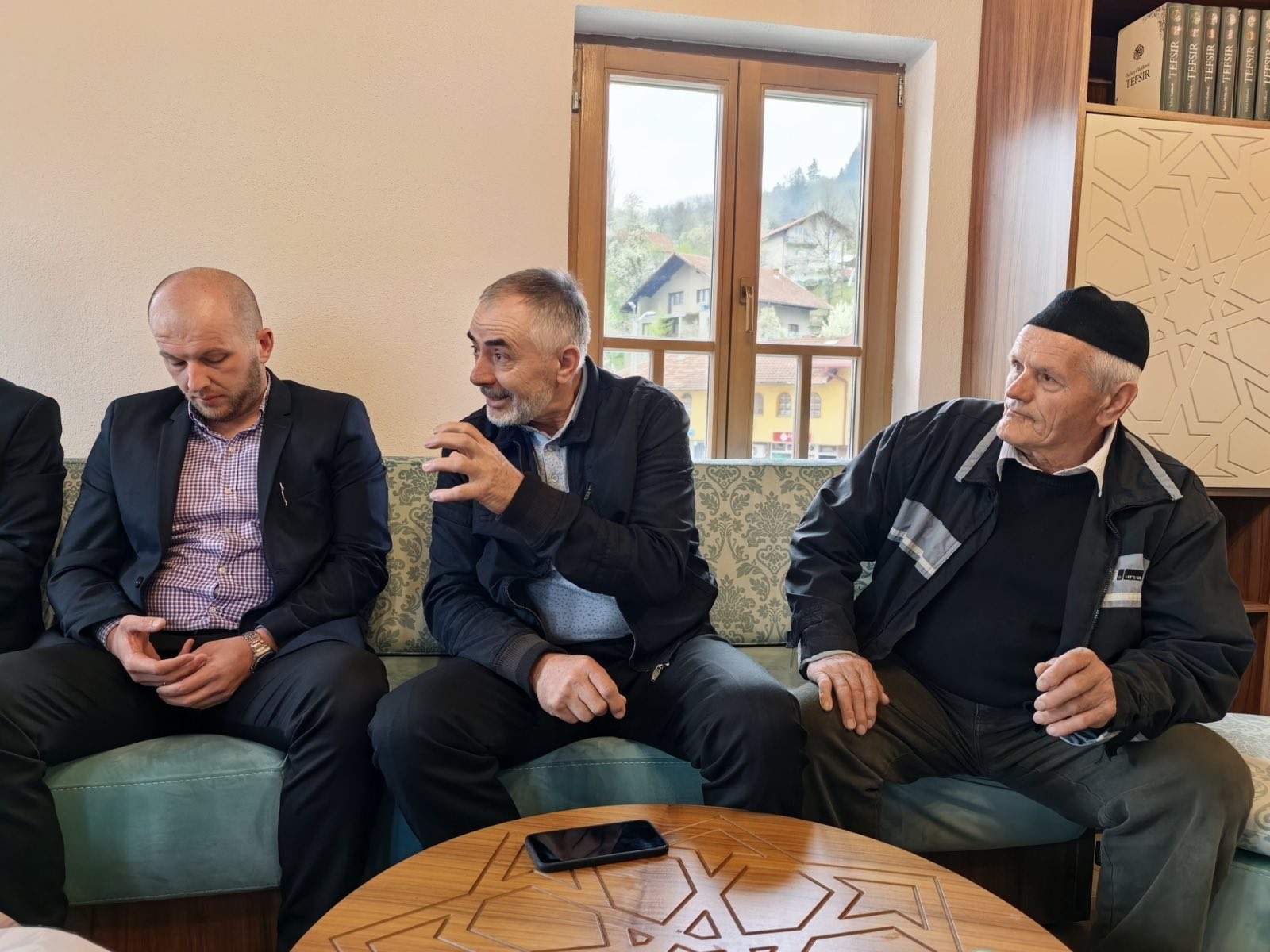 IMG-09aa493435a67e67d759119e9e46c4f5-V.jpg - Potpisan sporazum o finansiranju Islamskog edukativnog centra u džematu Olovske Luke 