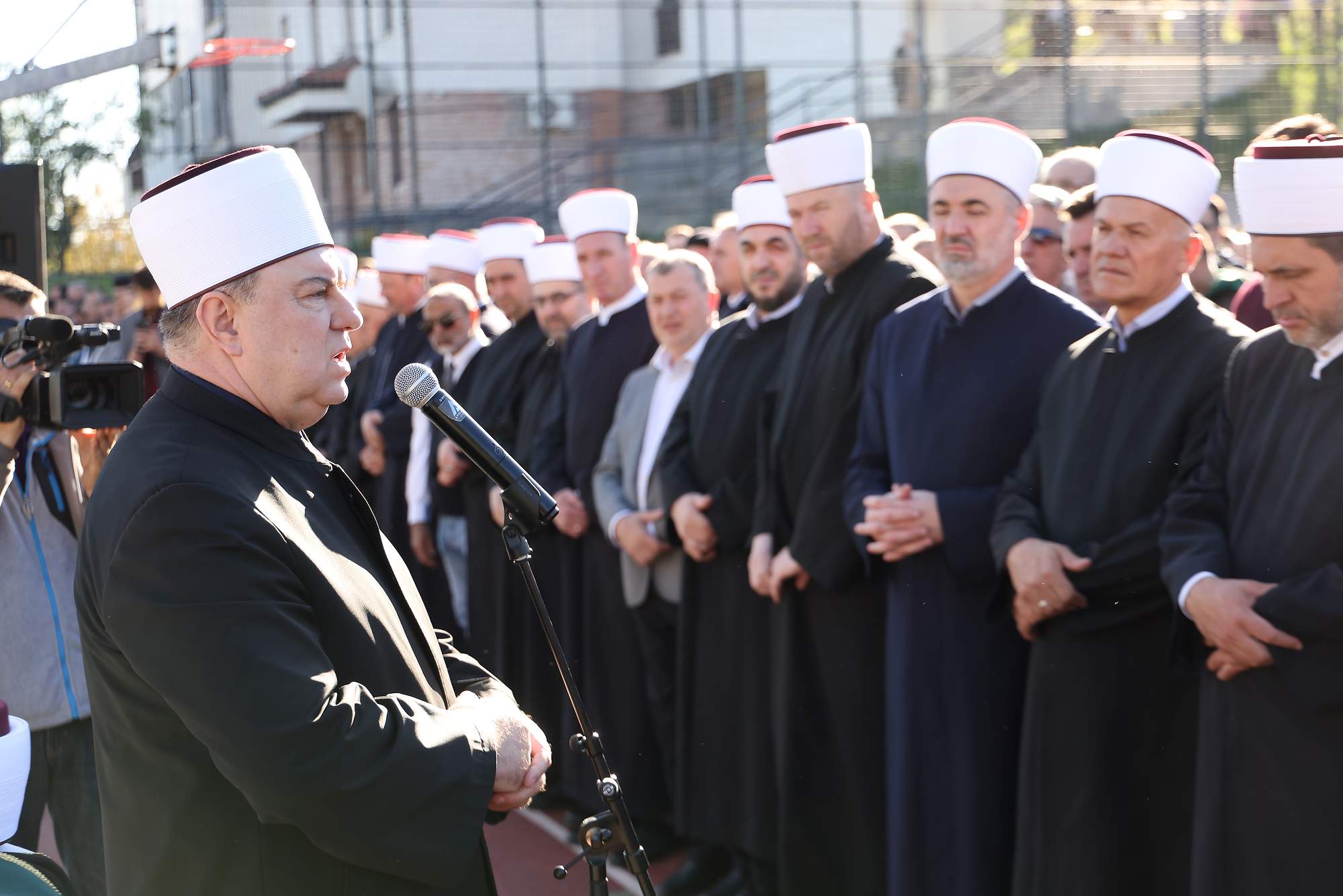 006.jpg - Klanjana dženaza profesoru Džemalu Salihspahiću: Iza njega ostaje rasko&scaron;na punina života ispunjenog smislom i dobrom